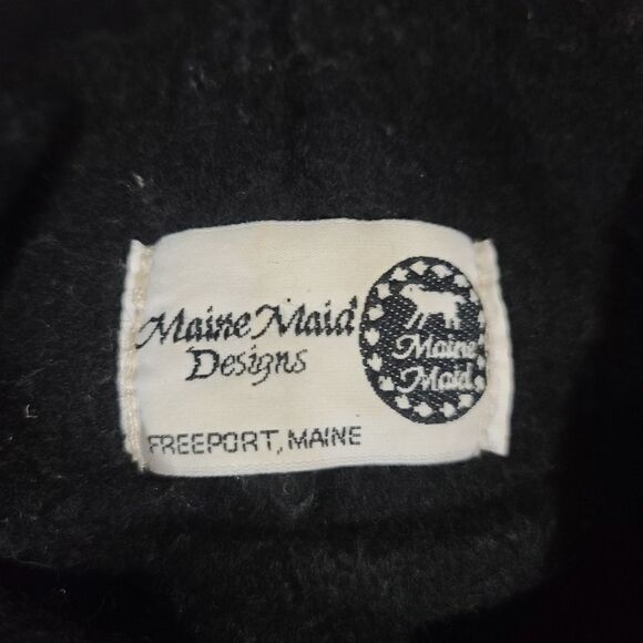Vintage Maine Maid Design Funnelneck Black Poncho - Picture 6 of 6